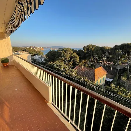 T3 Terrasse Vue Apartment Bandol