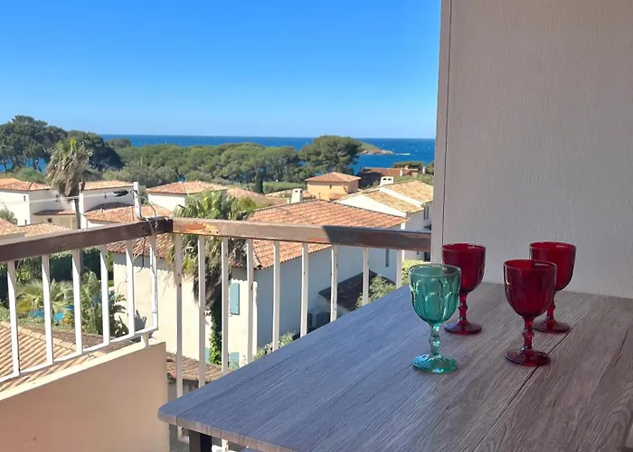 T3 Terrasse Vue * Bandol